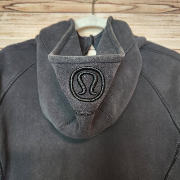 Lululemon Special Edition Scuba Hoodie Logo Size 10 Black Thumb Holes Rare Logo - Picture 13 of 16